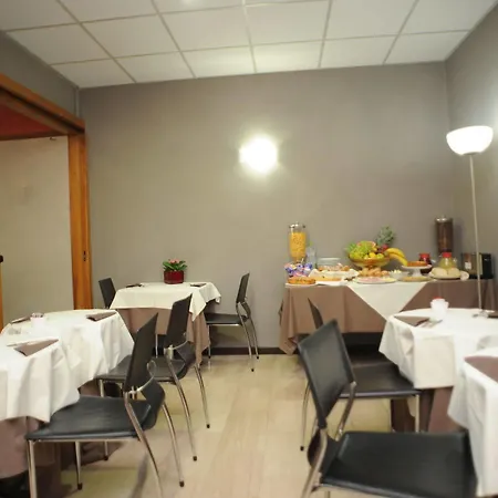 Hotel Astor 2*